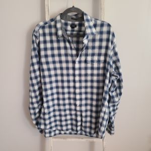 J.crew♡ XL slim blue and white plaid button down shirt